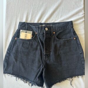 GIRLFRIEND high rise black shorts